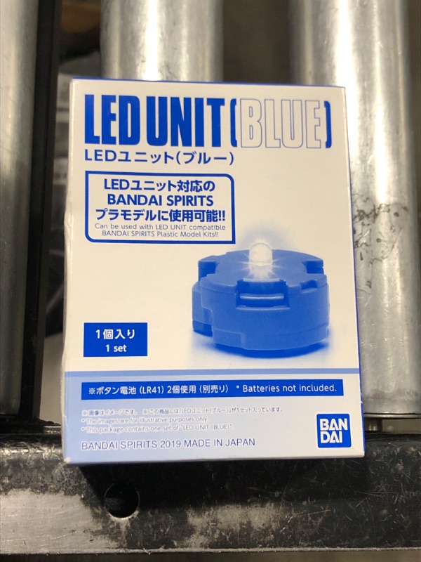 Photo 2 of Bandai Hobby Accessories LED Unit (Blue), White (BAS5056759)