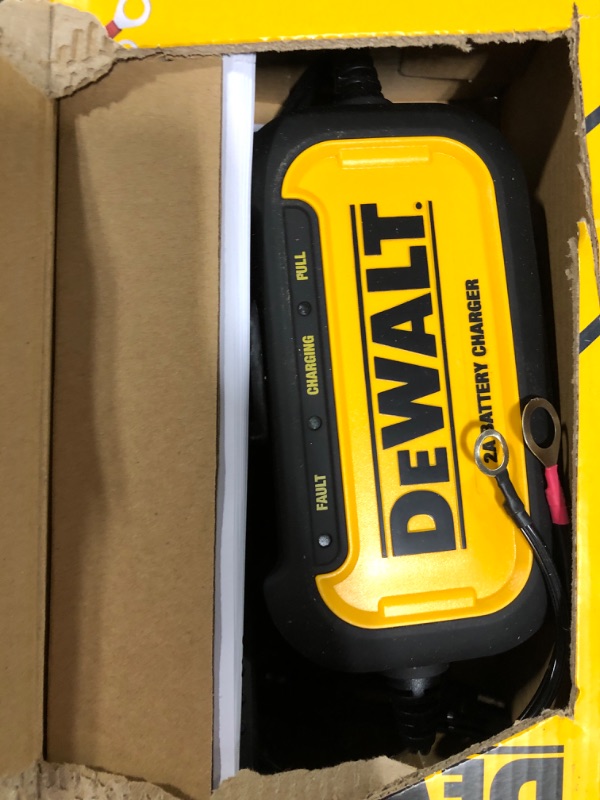 Photo 3 of ***USED***DEWALT DXAEC2 DXAEC2 Professional 2-Amp Automotive Battery Charger and Maintainer