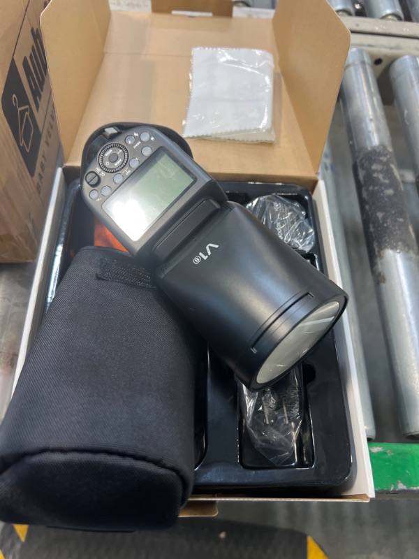 Photo 3 of ***USED***Godox V1-S Camera Flash Speedlight for Sony, Round Head Designed Upgraded Hot Shoe Compatible with Sony Digital Cameras a9 a7 a7II a7III a7R III a7RII a7SII a6000 a6300 a6500