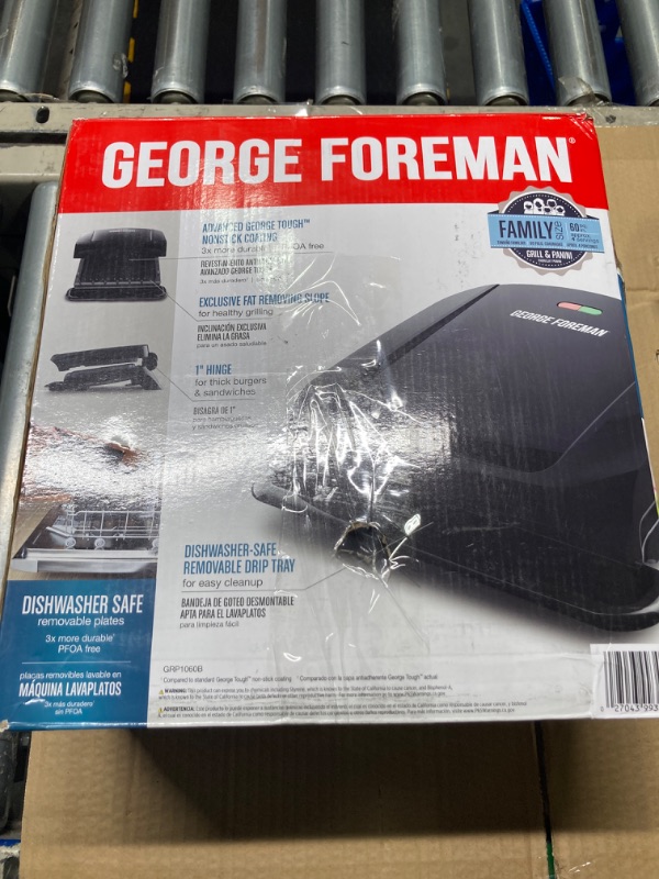 Photo 6 of ***The product works but is broken in one corner, you can see the damage in the real photo*** George Foreman Removable Plate Electric Indoor Grill