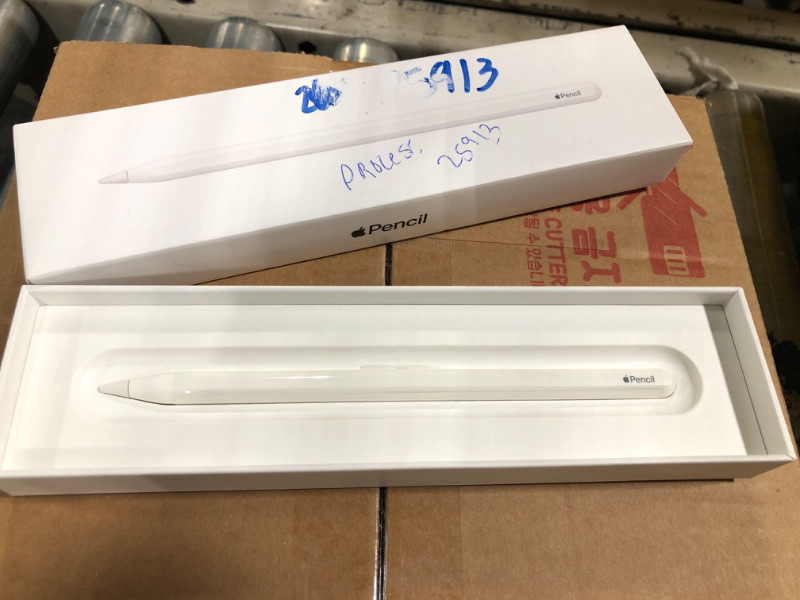 Photo 1 of Apple Pencil (2nd generation): Pixel-perfect precision and industry-leading low latency