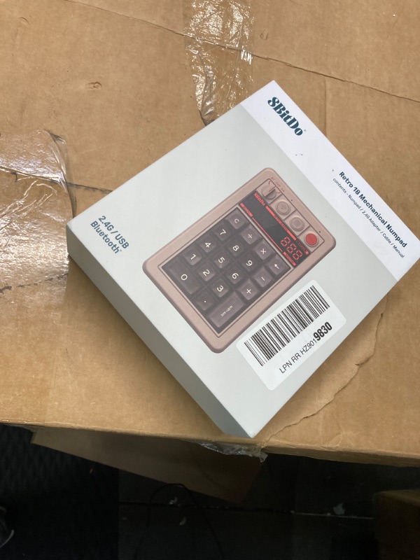 Photo 1 of 8BitDo Retro 18 Mechanical Numpad, Supports Calculator Mode, Bluetooth/2.4G/Wired Numpad for Windows and Android - C64 Edition