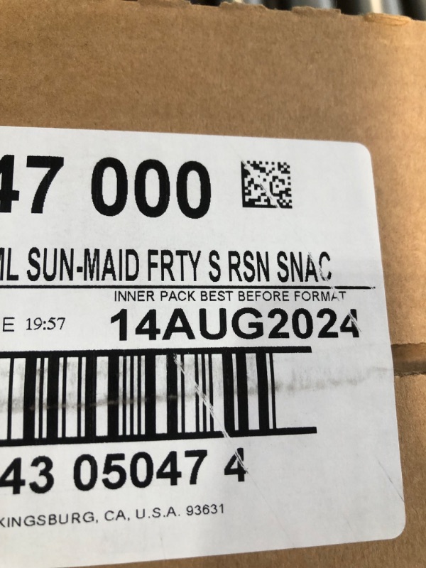 Photo 4 of **NON-REFUNDABLE** BEST BY 8/14/24
Sun-Maid Sour Watermelon Fruity Raisin Snacks - (56 Pack) 0.7 oz Pouches - Sour Watermelon Raisins - Dried Fruit Snack 