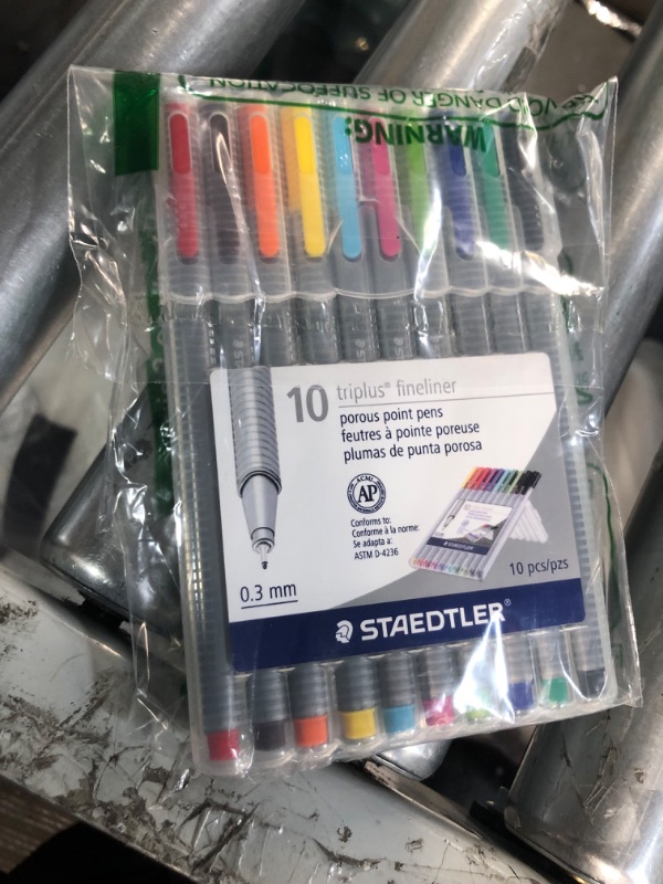 Photo 2 of Staedtler Triplus Fineliner - Porous Point Pens Single Colour Red box of 10