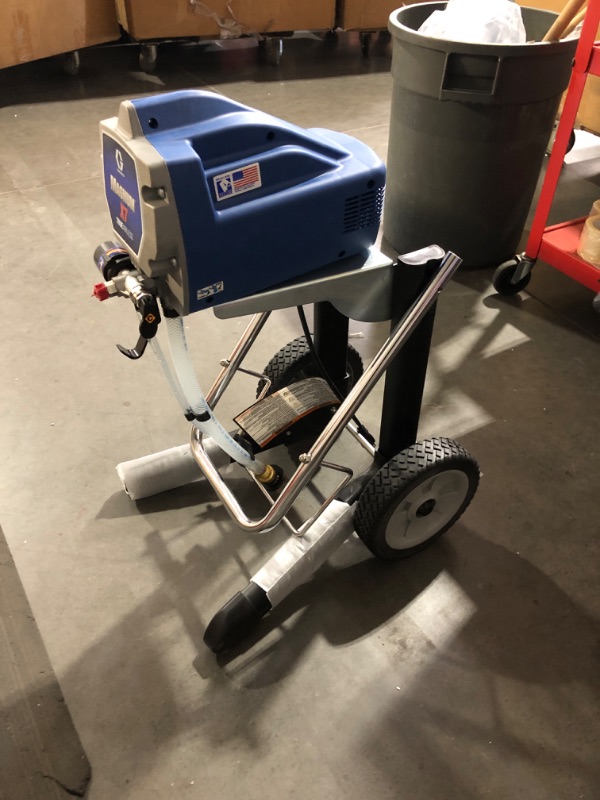 Photo 2 of (READ FULL POST) Graco Magnum 262805 X7 Cart Airless Paint Sprayer, Gray
