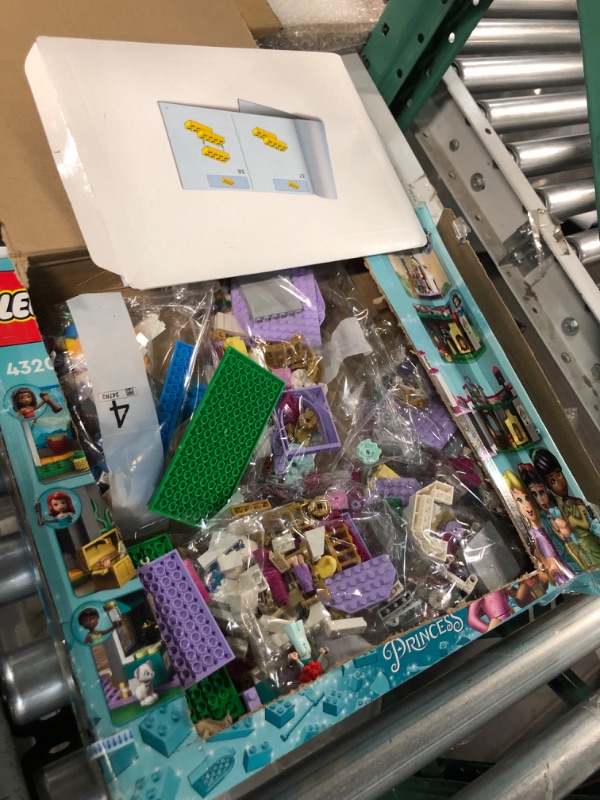 Photo 2 of ***SEE NOTES*** LOOSE PARTS****LEGO Disney Princess Ultimate Adventure Castle 