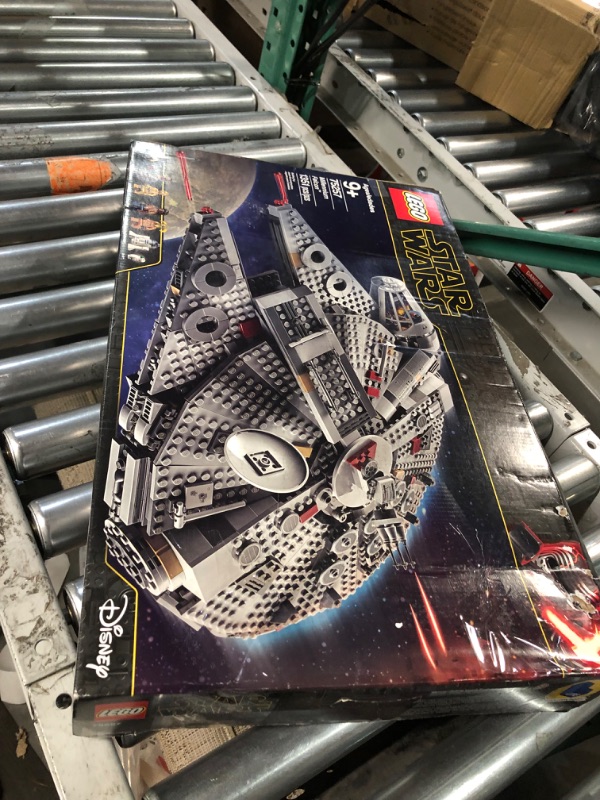 Photo 4 of LEGO Star Wars Millennium Falcon 75257 Starship Construction Set, with Finn, Chewbacca, Lando Calrissian, Boolio, C-3PO, R2-D2 and D-O