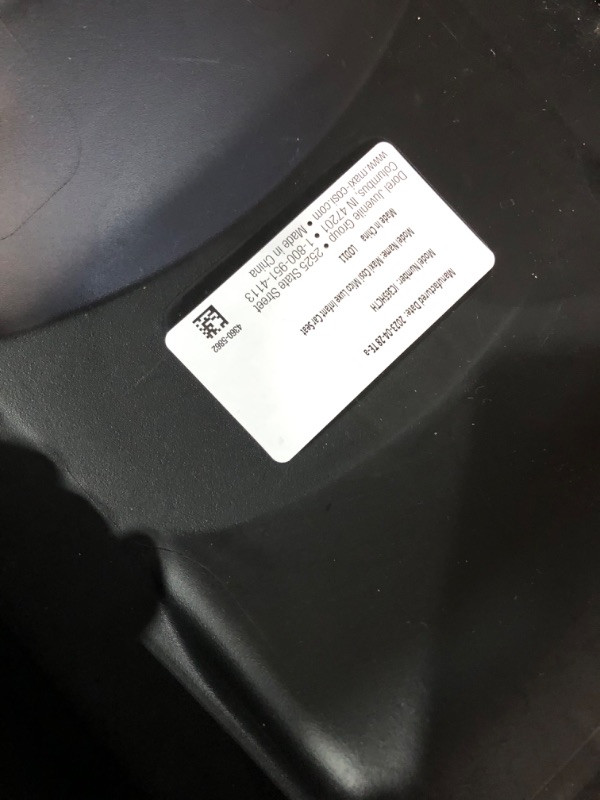 Photo 2 of ***USED - SCRATCHED - LIKELY MISSING PARTS***
Maxi-Cosi Maxi Cosi Infant Car Seat Base, Black