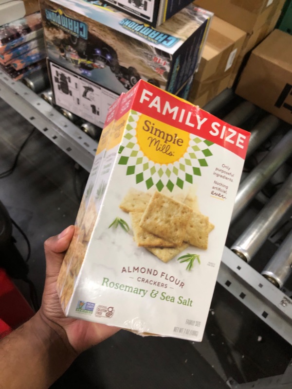 Photo 2 of *** NONREFUNDABLE *** Simple Mills Almond Flour Crackers, Family Size, Rosemary & Sea Salt - Gluten Free, Vegan, 7 Ounce (Pack of 2) 