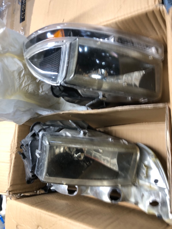 Photo 2 of ***notes***
DNA Motoring HL-OH-DD974P-SM-AM for 1997 to 2004 Dodge Dakota Durango 4pcs Replacement Headlight+Bumper Lamp Smoked Housing Amber Side 99 00 01 02 03
