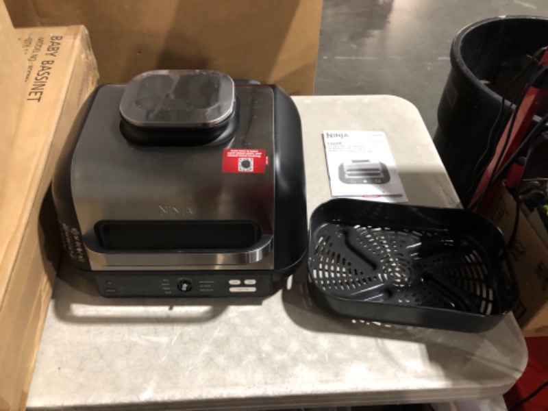 Photo 7 of ***USED - DAMAGED - UNTESTED - SEE COMMENTS***
Ninja IG601 Foodi XL 7-in-1 Electric Indoor Grill Combo, use Opened or Closed, Air Fry, Dehydrate & More, Pro Power Grate, Flat Top Griddle, Crisper, Black, 4 Quarts