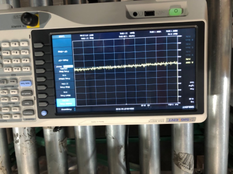 Photo 2 of [FOR PARTS, READ NOTES] NONREFUNDABLE
Siglent Technologies SSA3021X-TG Spectrum Analyzers,9 kHz to 2.1 GHz with Free Tracking Generator & SDG1032X Arbitrary Waveform 