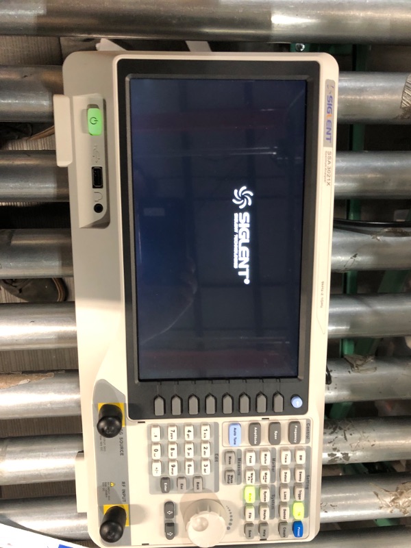 Photo 6 of [FOR PARTS, READ NOTES] NONREFUNDABLE
Siglent Technologies SSA3021X-TG Spectrum Analyzers,9 kHz to 2.1 GHz with Free Tracking Generator & SDG1032X Arbitrary Waveform 