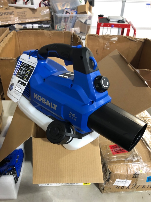 Photo 2 of Kobalt 0.53-Gallon Plastic 24-Volt Battery Powered Handheld Sprayer