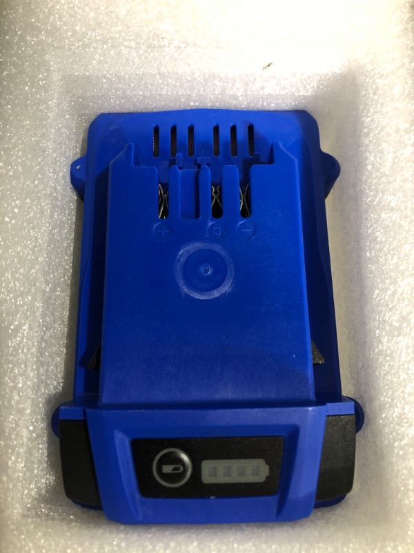 Photo 4 of Kobalt 0.53-Gallon Plastic 24-Volt Battery Powered Handheld Sprayer