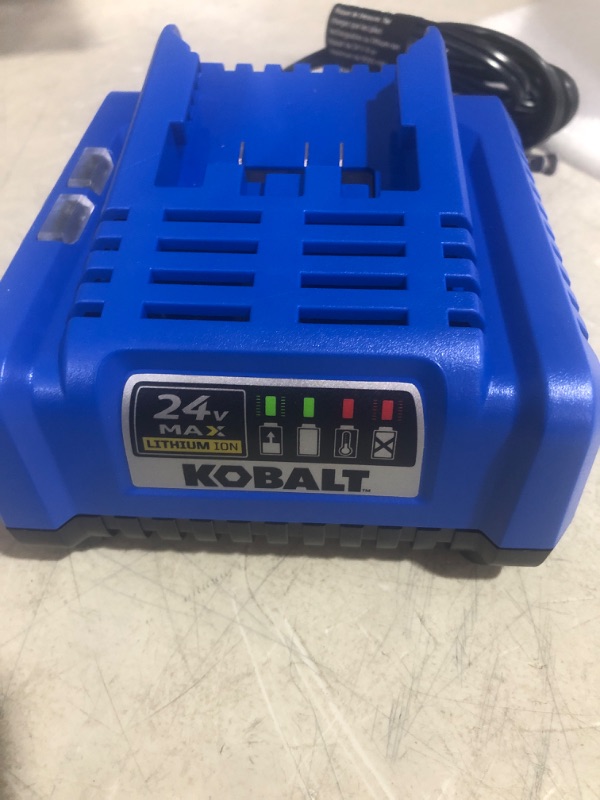 Photo 4 of Kobalt 0.53-Gallon Plastic 24-Volt Battery Powered Handheld Sprayer