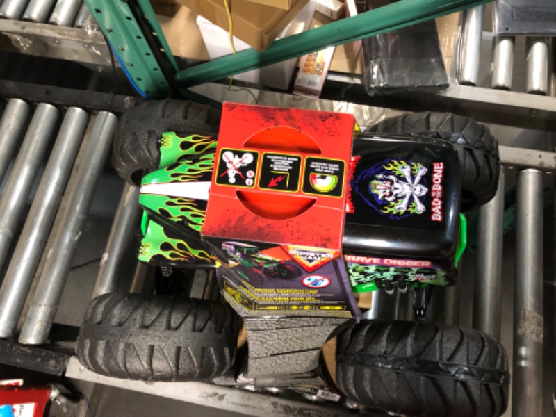 Monster Jam, Official Mega Grave Digger All-terrain Remote Control 