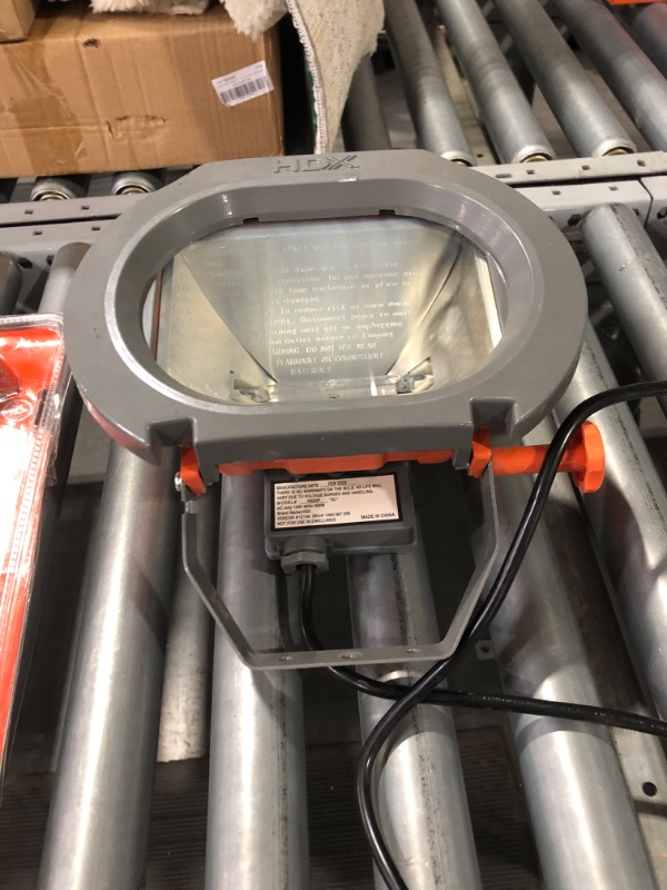 Photo 2 of **BULB NON-FUNCTIONAL - GRILL MISSING**
600-Watt Halogen Portable Work Light