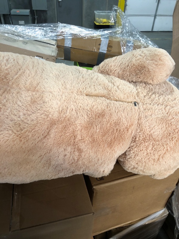 Photo 3 of MaoGoLan Giant Teddy Bear Plush, Life Size Large Teddy Bear Stuffed Animal 5 Feet,Soft and Fluffy Big Teddy Bear Gift for Baby Shower,Christmas,Valentines Day Brown 5 Feet