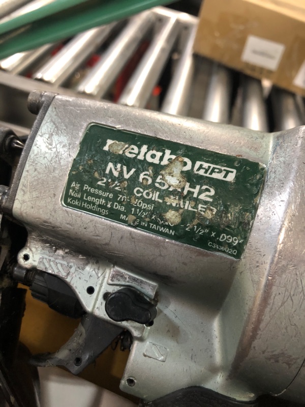 Photo 3 of **SEE NOTES** Metabo HPT NV65AH2 Siding Nailer w/Siding Nails