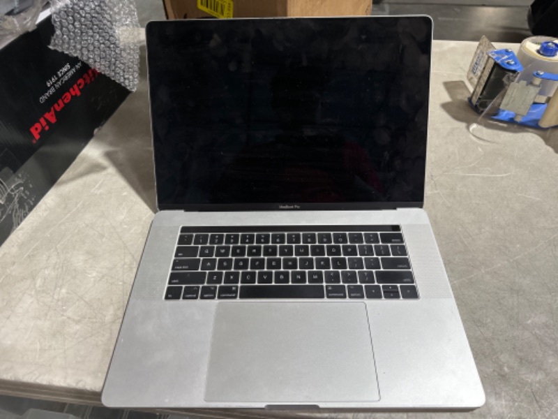 Photo 5 of *READ NOTES*2018 Apple MacBook Pro with 2.2GHz Intel Core i7 (15-inch, 16GB RAM, 256GB SSD Storage) Silver (Renewed)
