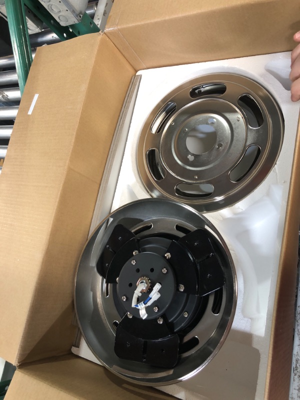 Photo 1 of ***USED - LIKELY MISSING PARTS - UNABLE TO VERIFY FUNCTIONALITY***
Harbor Breeze Sail Stream 52-in Brushed Nickel Flush Mount Indoor Ceiling Fan with Light Kit and Remote (3-Blade)