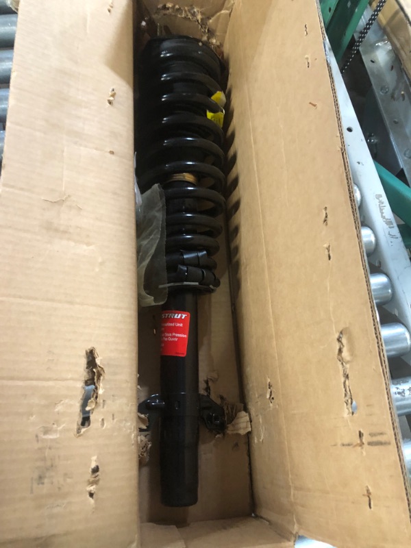 Photo 2 of Monroe Quick-Strut 172569 Suspension Strut and Coil Spring Assembly