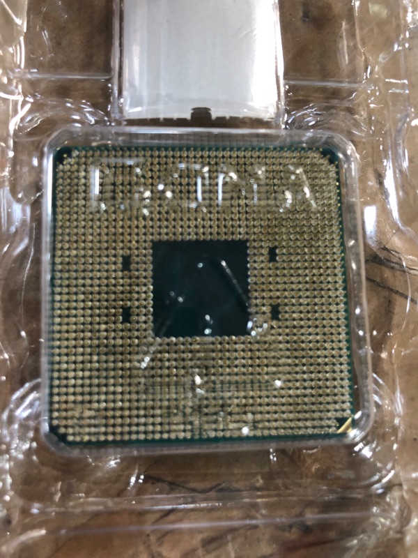 Photo 4 of AMD Ryzen 7 5800X 8-core, 16-Thread Unlocked Desktop Processor