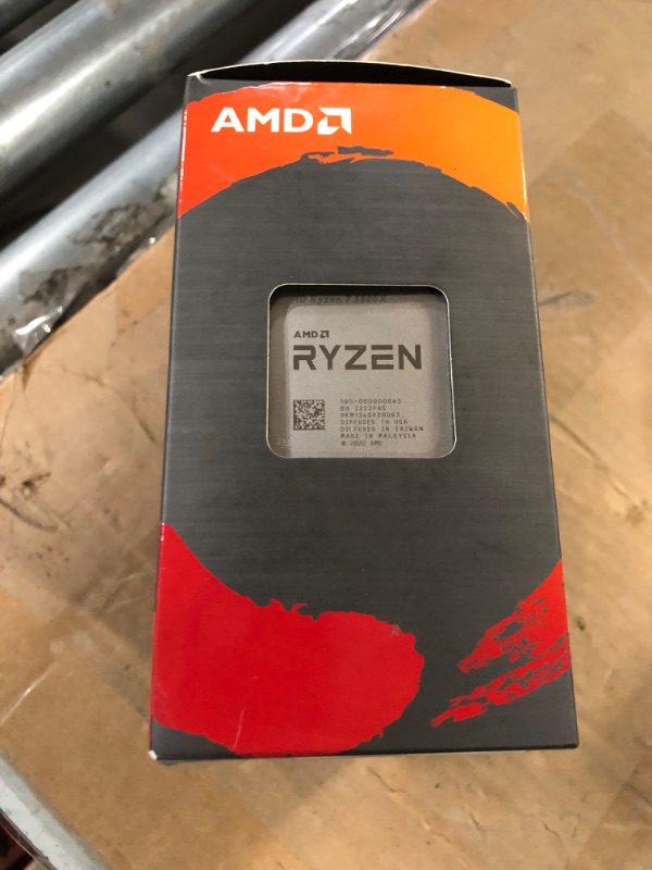 Photo 2 of AMD Ryzen 7 5800X 8-core, 16-Thread Unlocked Desktop Processor