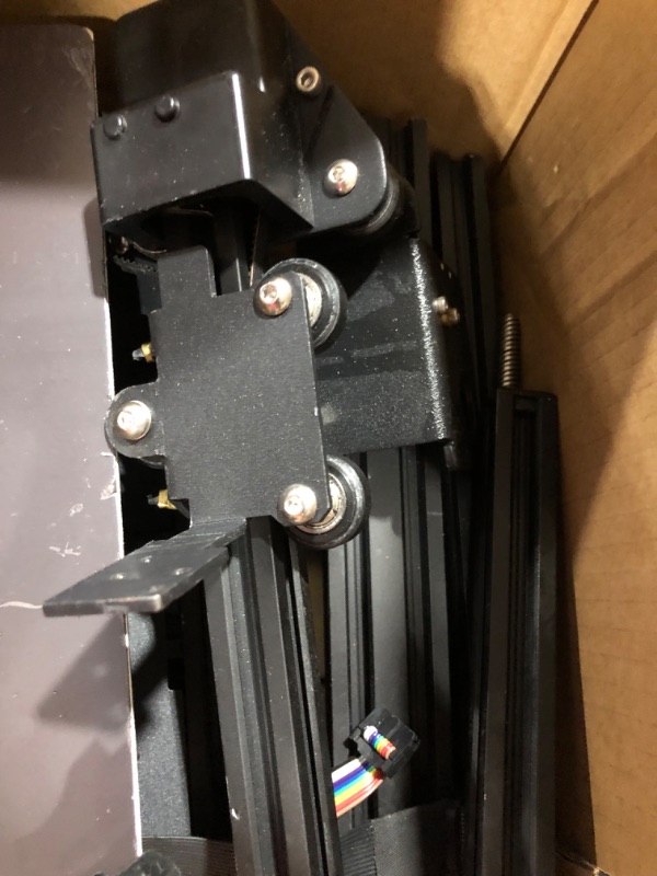 Photo 2 of ***PARTS ONLY******NON REFUNDABLE***
Creality Ender-3 V3 KE 3D Printer, 500 mm/s High-Speed Printing with Auto-Leveling, Sprite Direct Extruder Supports 300? Printing, Ultra-Smooth and Stable, 220×220×250 mm Print Volume  **FRAME ONLY**
