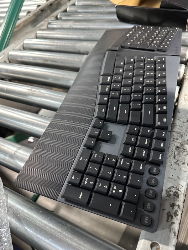 Photo 2 of Perixx PERIBOARD-535BR Wired Ergonomic Mechanical Split Keyboard