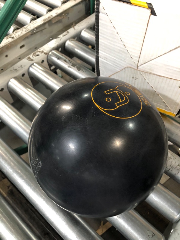 Photo 2 of **SEE PHOTOS** 900 GlobalBowling Ball, 14 lb ball
