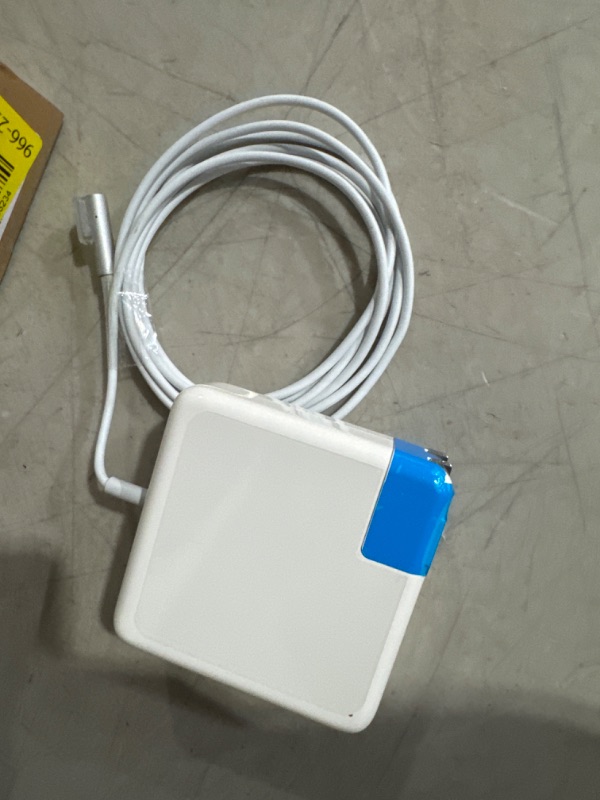 Photo 3 of 85W Power Adapter Compatible with Old Mac Book Pro 13/15/17 inch Mac Book Pro Before mid-2012 Models Charger