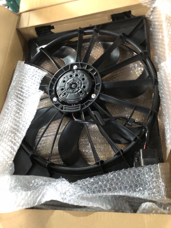Photo 3 of ***USED - LIKELY MISSING PARTS - UNABLE TO VERIFY FUNCTIONALITY***
12V AC Condenser Cooling Radiator Fan Assembly Compatible with 2010-2017 Dodge Charger 2009-2018 Dodge Challenger 2.7L 3.5L 6.1L 6.4L 68050129AA 621-526