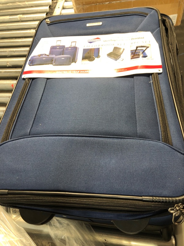 Photo 2 of ***USED - SEE PICTURES***
American Tourister Fieldbrook XLT Softside Upright Luggage, Navy, 4-Piece Set (BB/DF/21/25) 4-Piece Set (BB/DF/21/25) Navy