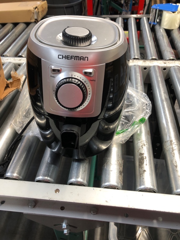 Photo 1 of **MAJOR DAMAGE READ NOTES**
CHEFMAN Small, Compact Air Fryer Healthy Cooking, 2 Qt, Black - 2 Quart