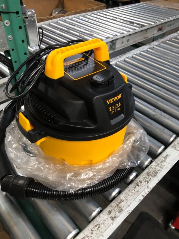 Photo 2 of **DAMAGE / PARTS ONLY**
VEVOR Wet Dry Vac, 2.6 Gallon, 2.5 Peak HP, 3 in 1 Shop Vacuum with Blowing Function, Portable with Attachments to Clean Floor, Upholstery, Gap, Car, ETL Listed, Black/Yellow