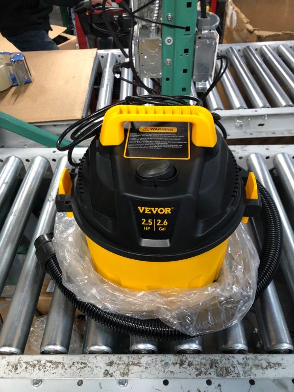 Photo 4 of **DAMAGE / PARTS ONLY**
VEVOR Wet Dry Vac, 2.6 Gallon, 2.5 Peak HP, 3 in 1 Shop Vacuum with Blowing Function, Portable with Attachments to Clean Floor, Upholstery, Gap, Car, ETL Listed, Black/Yellow