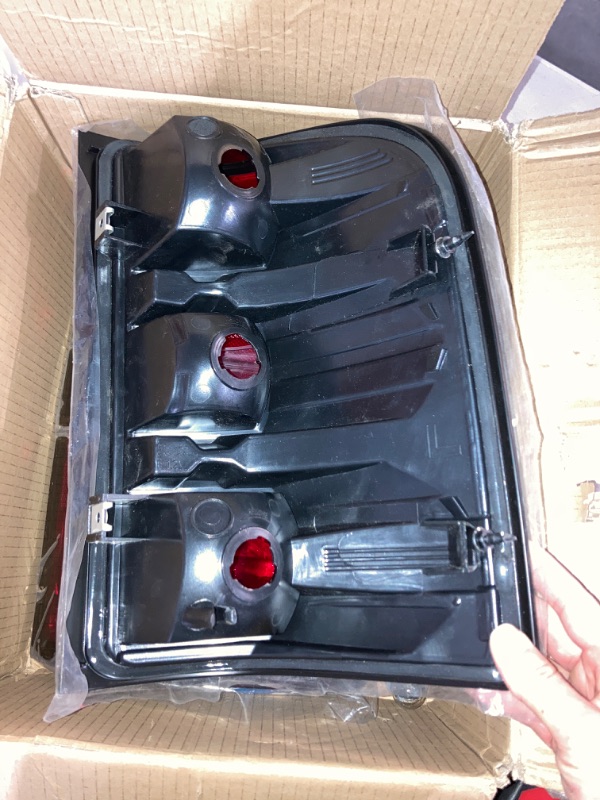 Photo 4 of (READ FULL POST) Nilight Taillight Assembly for (UNKNOWN MODEL) 