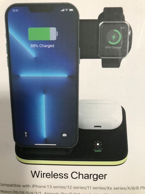 Photo 1 of Wireless Charger,4 in 1 Fast Wireless Charging Station for iPhone 13,12,11series,XS Max,XS,XR,X,8,IWatch 7,6,SE,5,4,3 Airpods Pro,3,2,1.for Samsung Galaxy Z Fold4,Z Flip4,S22,Other Qi-Charging Phones