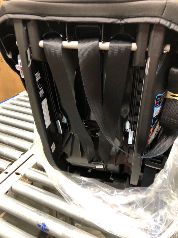 Photo 1 of GRACO TriRide 3 in 1, 3 Modes of Use from Rear Facing to Highback Booster Car Seat, Redmond