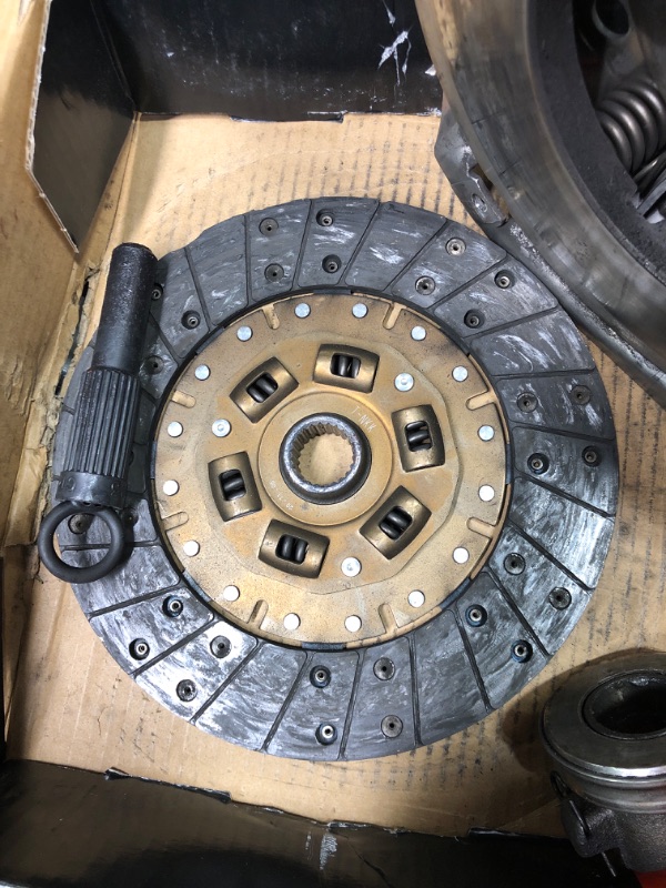 Photo 4 of ***FOR PARTS ONLY - ALL SALES ARE FINAL***

Borg Warner 90408 Brute Power Clutch Kit