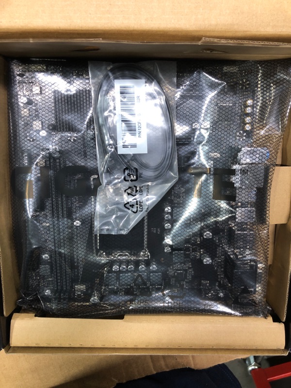 Photo 2 of GIGABYTE H610M S2H V2 DDR4 (H610/ Intel/LGA 1700/ Micro ATX/ DDR4/ Single M.2/ PCIe 4.0/ USB 3.2 Gen1/ Realtek GbE LAN/Motherboard)
