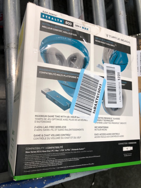 Photo 1 of Turtle Beach Stealth 600 Gen 2 MAX Wireless Multiplatform Amplified Gaming Headset for Xbox Series X|S, Xbox One, PS5, PS4, Nintendo Switch, PC, and Mac with 48+ Hour Battery – Teal Multiplatform Stealth 600 MAX Teal