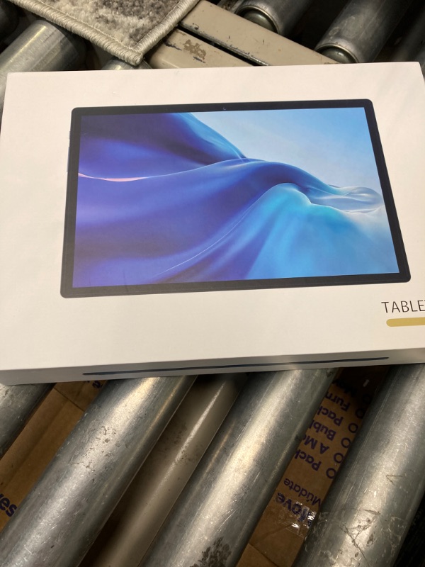 Photo 2 of Android Tablet, 10.1 Inch Android 12 Tablet, 6GB RAM 64GB ROM, 1TB Expand, Android Tablet with 8000mAh Battery, Dual Camera, 5G WiFi, Bluetooth, FHD IPS Touch Screen, GPS, Google GMS Certified Silver