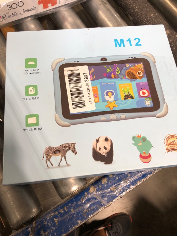 Photo 2 of ****USED** HQNWEIER 8 inch Kids Tablet, Quad Core Android 11, 2GB+32GB, WiFi, Bluetooth, Dual Camera, Educationl, Games,Parental Control, Kids Software Pre-Installed (Blue 1)