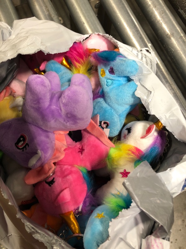 Photo 1 of 24 Pcs Mini Plush Unicorn Mermaid Toys, Stuffed DIY Keychain Cotton Unicorn Mermaid Plush Keychain Small Stuffed Animal for Birthday Wedding Party Gift Classroom (Bright Color,Unicorn)