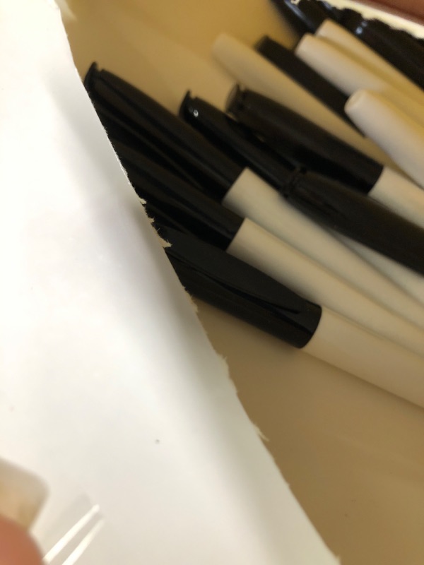 Photo 1 of Colarr 24 Pcs Thick Tipped Low Vision Pen Black Ink Visual Pen Easy to See Bold Pens with Felt Tip Quality Low Vision Aids for Low Vision Seniors Elderly Office Home Classroom Writing Reading Supplies