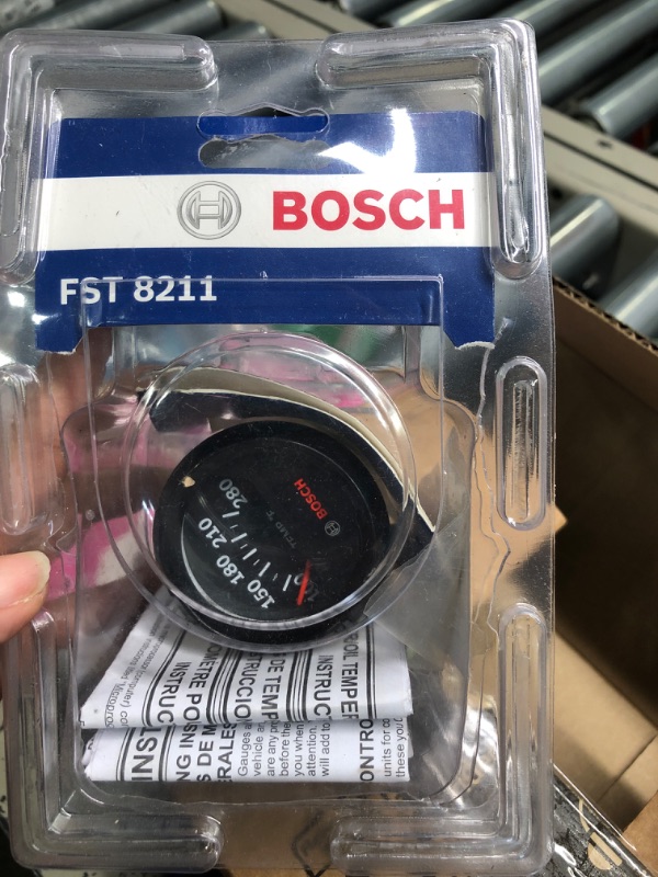 Photo 2 of Bosch SP0F000049 Style Line 2" Electrical Water/Oil Temperature Gauge (Black Dial Face, Black Bezel)