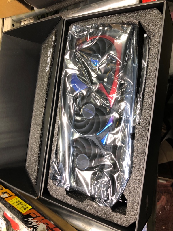 Photo 3 of **FACTORY PACKAGED** ASUS ROG Strix GeForce RTX® 4080 OC Edition Gaming Graphics Card (PCIe 4.0, 16GB GDDR6X, HDMI 2.1a, DisplayPort 1.4a) Black ROG-STRIX-RTX4080-O16G-GAMING